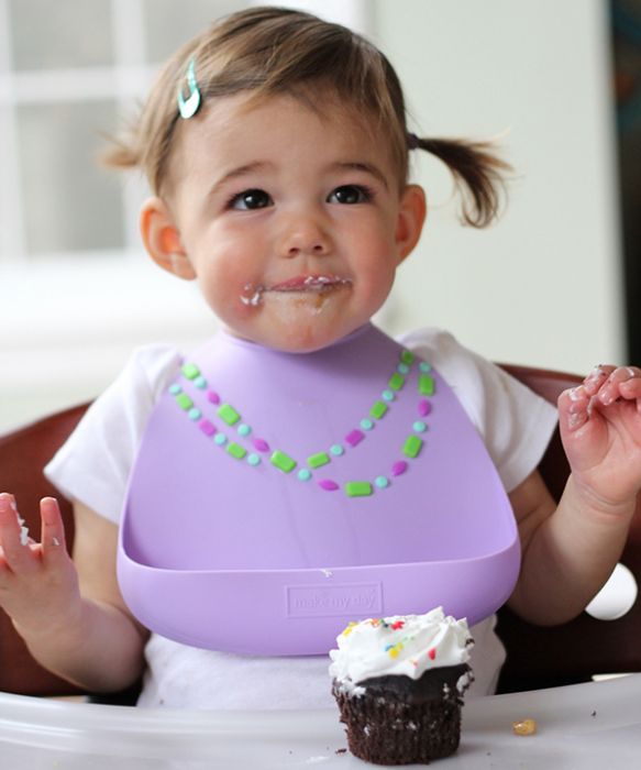 MAKE MY DAYのシリコンビブとMATCHSTICK MONKEY歯固め